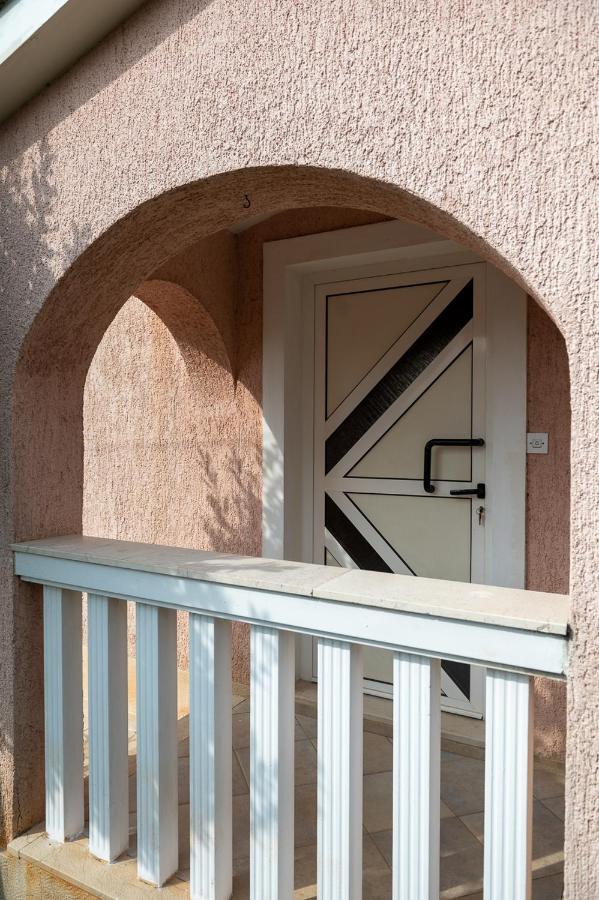 Apartmani Marin No1. Βόντιτσε Εξωτερικό φωτογραφία